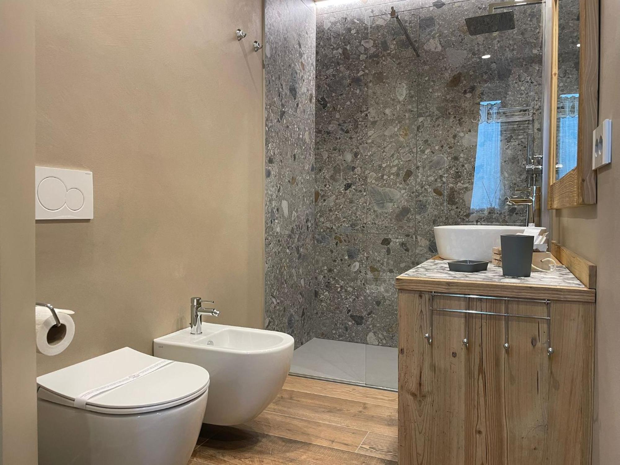 Trilogy Apartment Aosta Ngoại thất bức ảnh